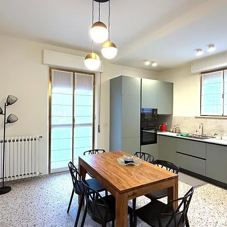 Se201 - Senigallia, Ampio Trilocale Con Aria Condizionata E Wi-fi * 세니갈리아